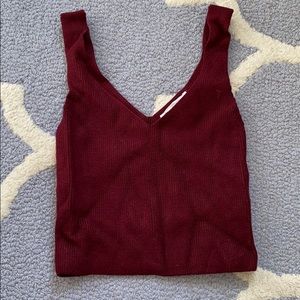 Cute Burgundy knit v crop top